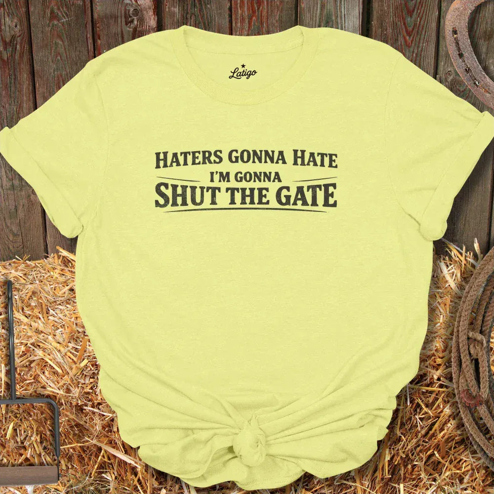 Latigo-Cowboy Authentics Cornsilk / S Shut the Gate Tee