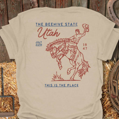 Printify T-Shirt Sand / S Beehive Tee
